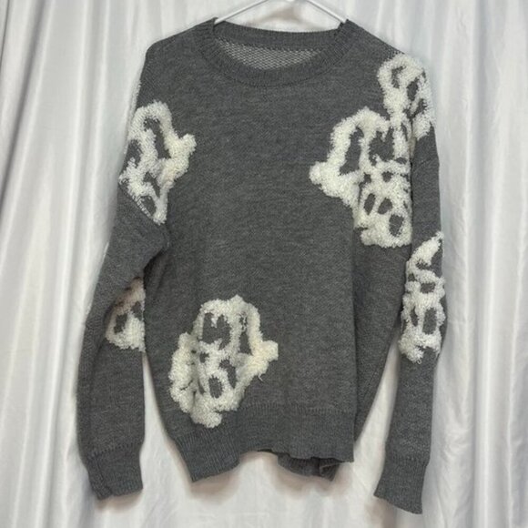 Cupshe Gray and White Patterned Crew Neck Sweater - Picture 2 of 6